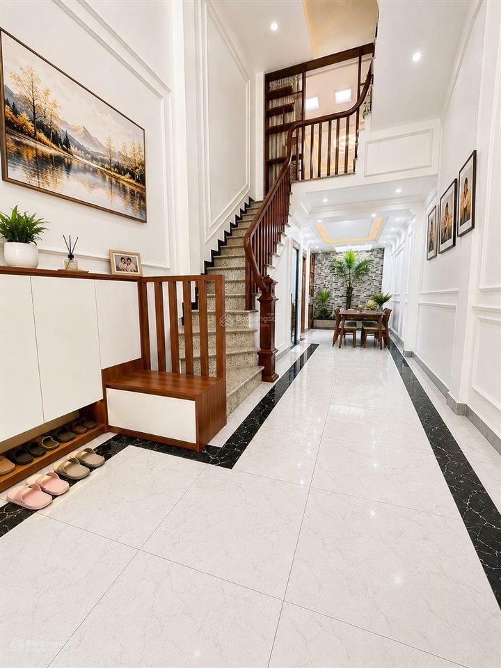 Bán nhà 40m 5 tầng  ngõ 83 ngọc hồi  trần thủ độ  kđt pháp vân  kđt hồng hà  bến xe nước ngầm