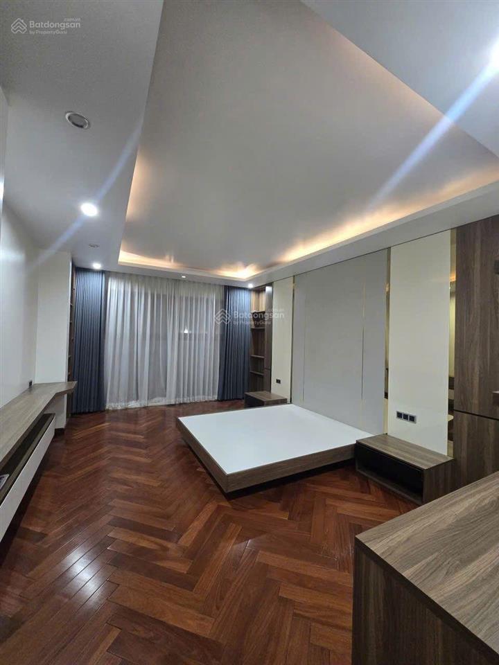 Cho thuê nhà vườn khu trần thủ độ ngọc hồi, hoàng mai, hà nội
 diện tích 120m2 x5, mặt tiền 6,5m