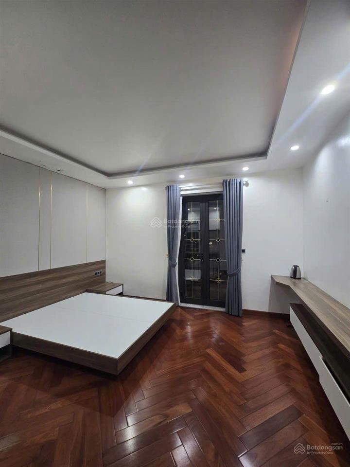 Cho thuê nhà vườn khu trần thủ độ ngọc hồi, hoàng mai, hà nội
 diện tích 120m2 x5, mặt tiền 6,5m