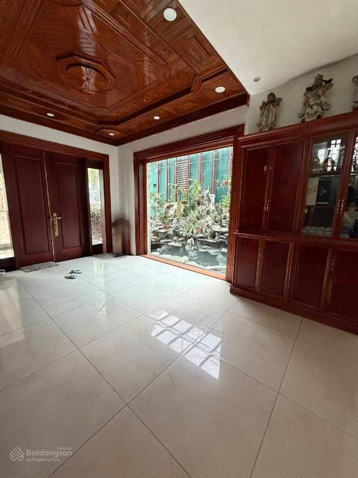 Bán biệt thự 335m2 rộng rãi  ngõ to hơn phố  đẹp nhất khu vực  vỉa hè rộng  kinh doanh quá đỉnh