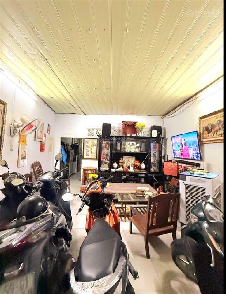 Anh/chị có 4 tỷ  muốn tìm nhà ngộp tân bình xem ngay căn trường chinh  phạm văn bạch  60m2  2t