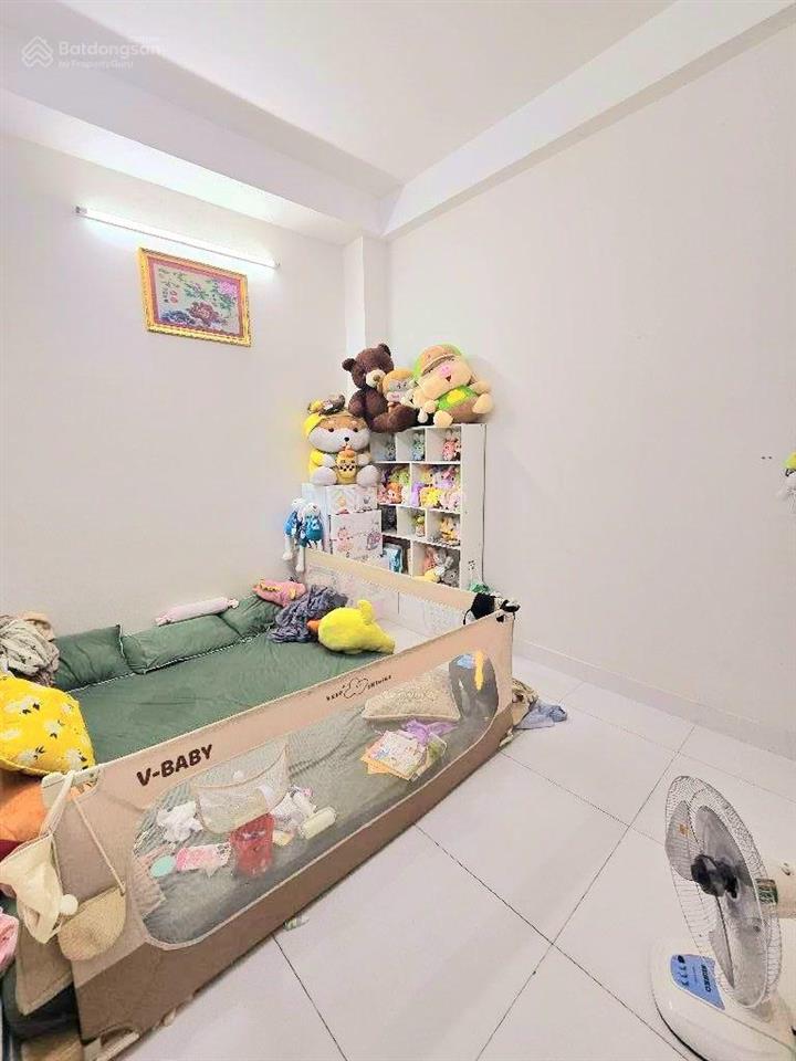 Anh/chị có 5 tỏi muốn tìm nhà ngộppp tân bình xem ngay căn 60m2 2 tầng hẻm thông