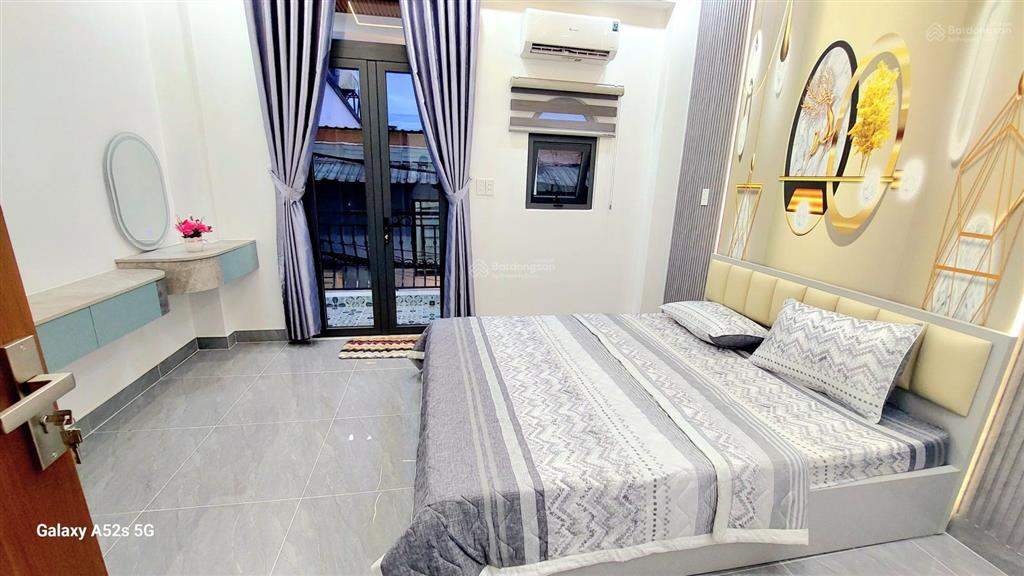 Anh chị có tỷ muốn nhà đẹp ở ngay, 44m2 2 tầng 3 phòng ngủ hẻm thông tân bình