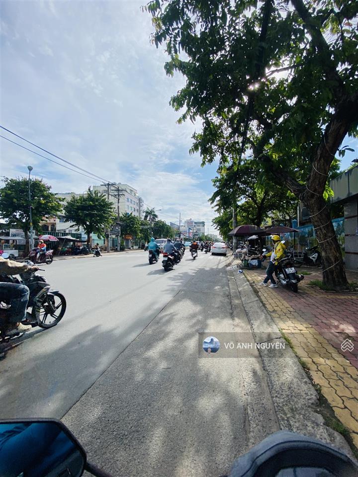 Nhà mặt tiền phan văn hớn 161m2. giá tốt chính chủ còn tl