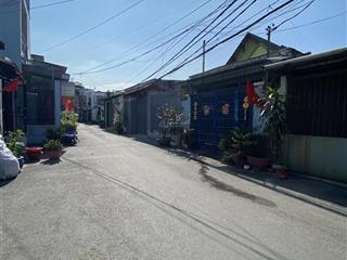 Ngộp bán gấp nhà 72m nở hậu hẻm xe tải tránh gần chợ lạc quang, thông ra trường chinh