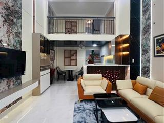 Bán gấp nhà 4 tầng ngang hơn 4m. gần ngay emart phan huy ích. giá 5 tỷ 790