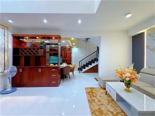 Bán gấp nhà 5 tầng. hxh thông. ngang 6m hiếm có. giá tốt tl chính chủ