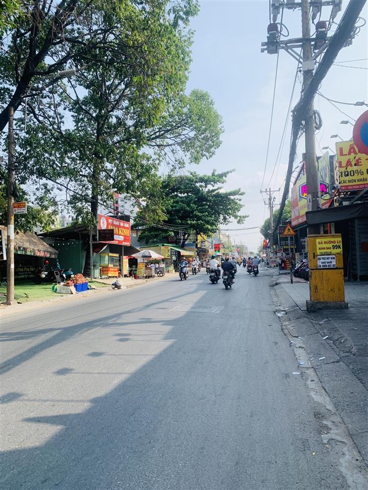 Bán nhà nát giáp phan huy ích. 7,6m x 35m. giá 22 tỷ 5 tl