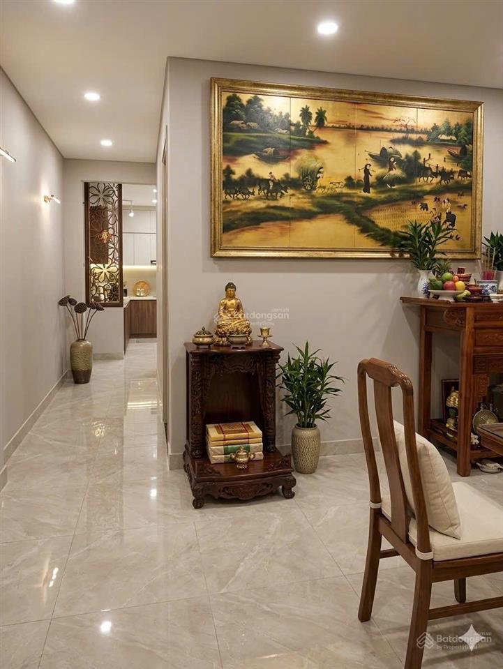 Cần bán gấp nhà 1 trệt 1 lầu, dt 4m x 16m. hẻm ô tô. giá 4 tỷ 750