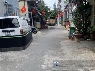 Bán nhà 3 tầng 5m x 19m. hẻm xe tải phan văn hớn ra trường chinh giảm còn 8 tỷ 490 tl chính chủ