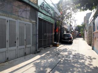 Cần bán gấp nhà dt 8,3m x 33m có nở hậu 10,5m. đường ô tô 100m ra nguyễn văn quá giáp gò vấp