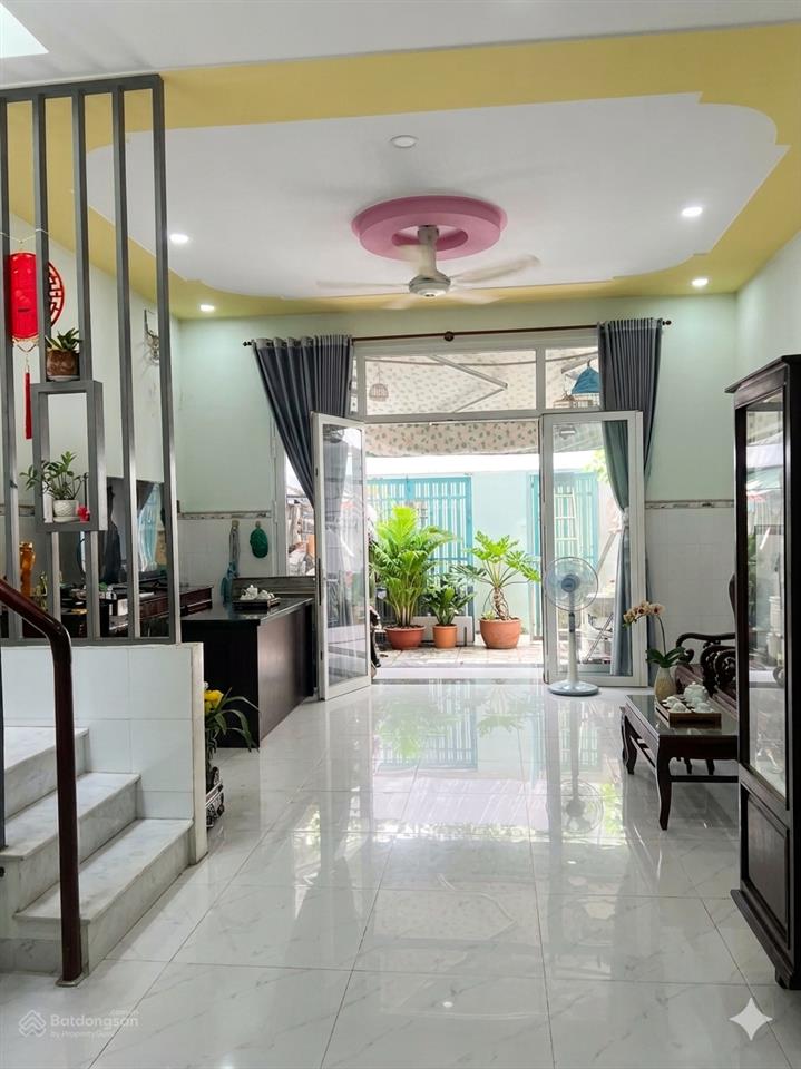 Bán nhà 1 trệt 1 lầu 5m x 21m. nguyễn văn quá giáp kdc an sương. giá 6 tỷ 390 tl