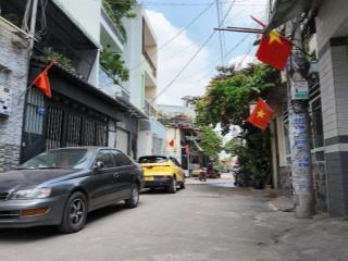 Ngộp bank 6 tỷ gấp bán nhà 155m2, đường 6m, giá 6 tỷ 89