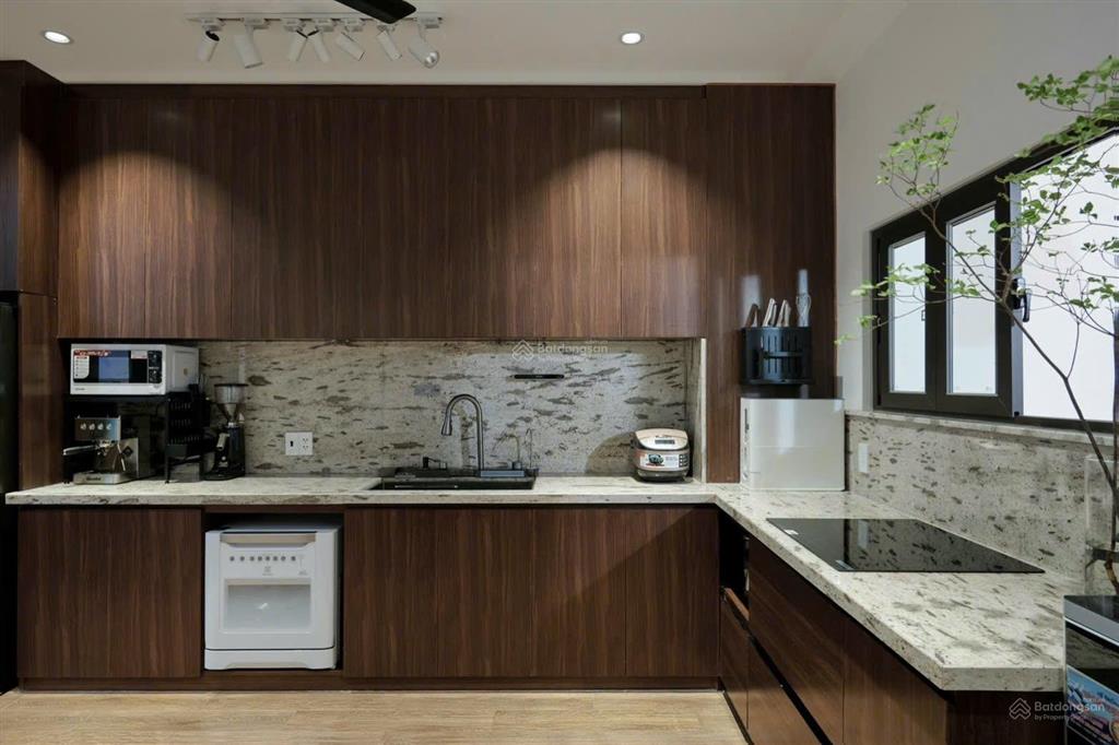 Nhà phố nổi bật 170m2 3pn 3wc 4 tầng full nt ngay gò xoài bình tân