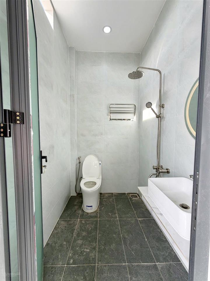 Bán nhà mới tại mỹ hạnh bắc, 1,79 tỷ, 182m2, 3pn, 2wc