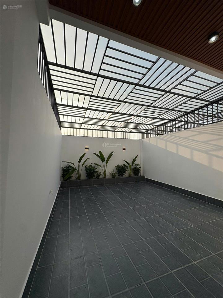 2,1 tỷ150m2nhà vườn mới xây dựng gần hóc môn tphcm