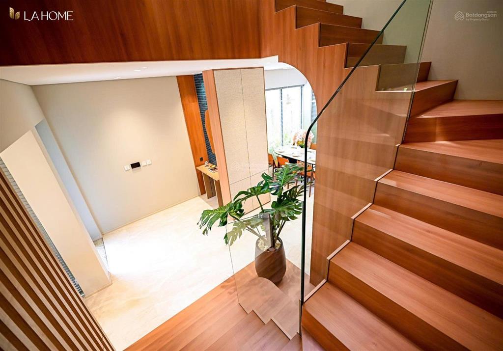 Siêu hot bán nhà phố tại la home long an, 3,7 tỷ, 90m2
