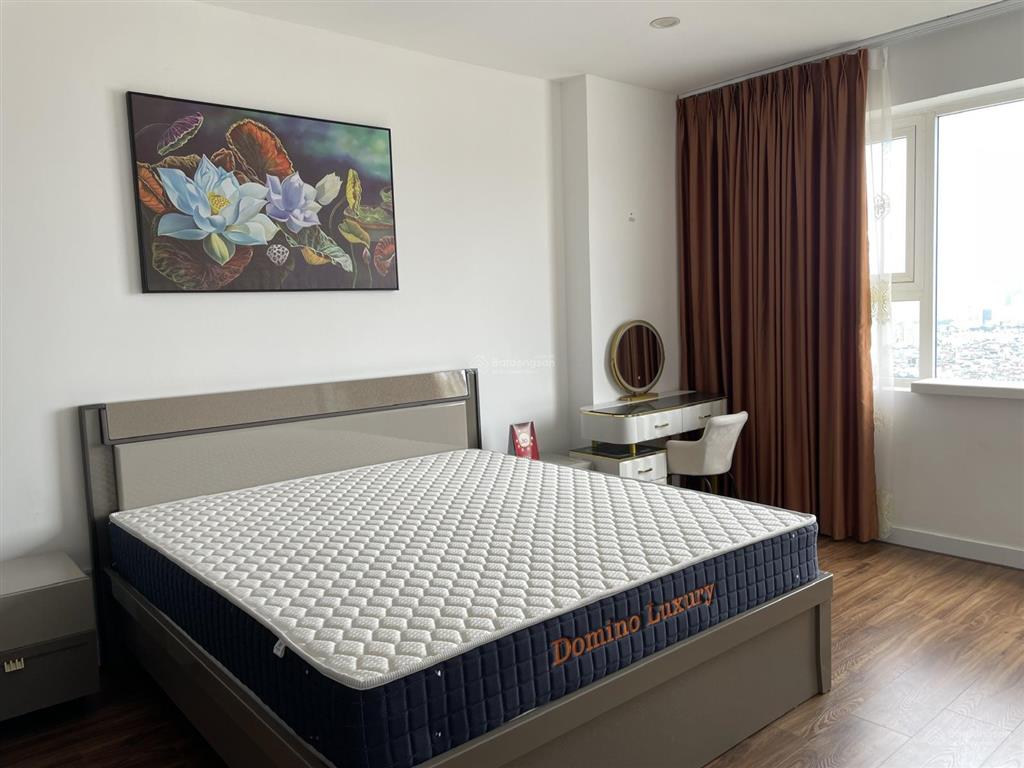 Bán căn hộ 3 pn, tầng cao chung cư hồ gươm plaza, hà đông, hà nội