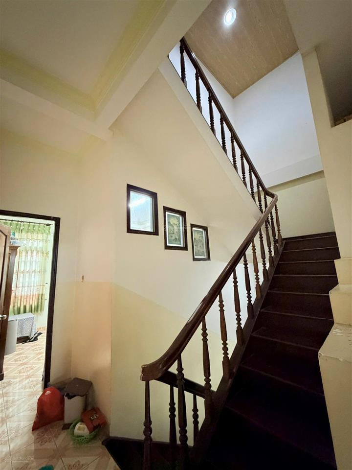Bán nhà mặt tiền đường thống nhất, khu vực kinh doanh sầm uất  sổ hồng pháp lý rõ ràng.