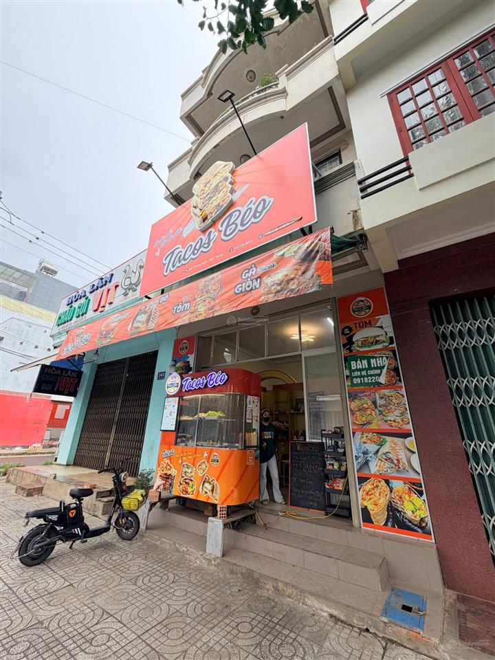 Bán nhà mặt tiền đường thống nhất, khu vực kinh doanh sầm uất  sổ hồng pháp lý rõ ràng.