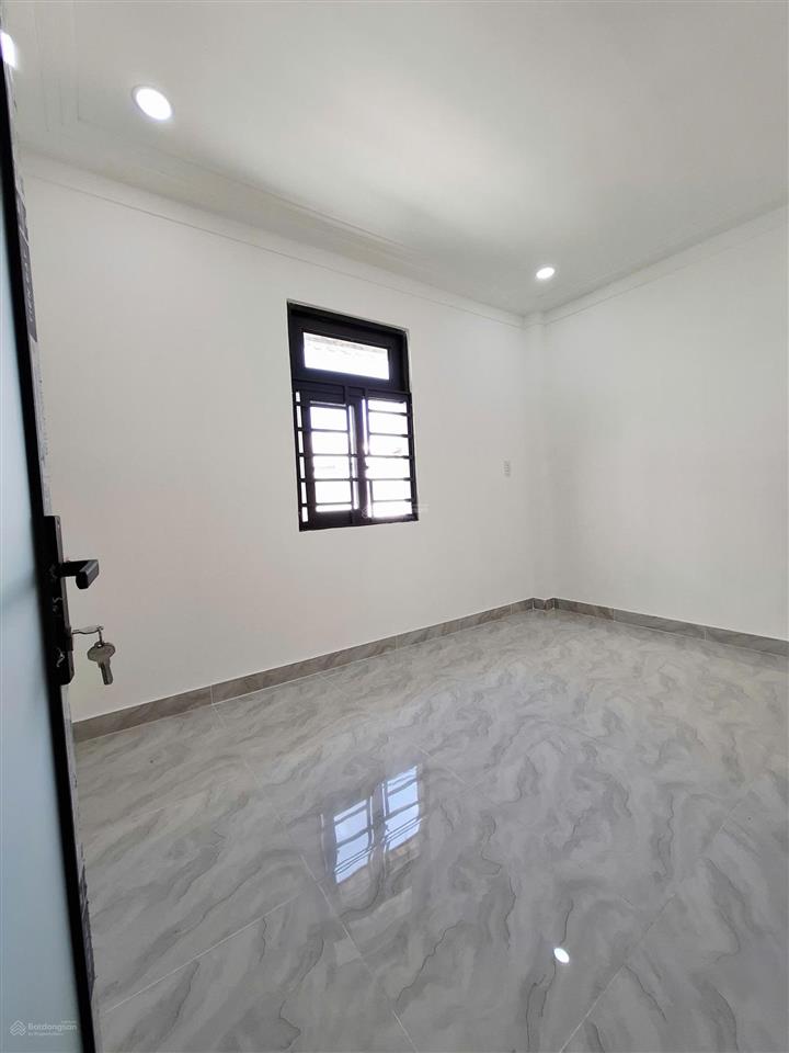 Nhà mới 1 trệt 1 lầu đối diện kđt hiệp thành city
