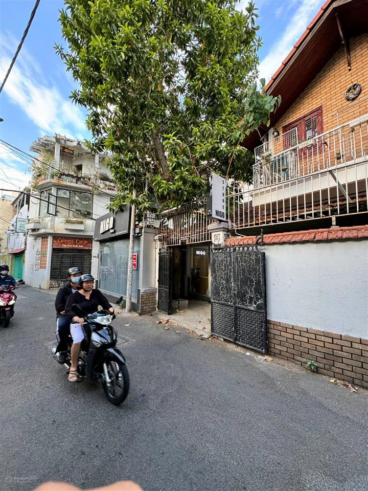 Hàng tốt ngang 12m  phú nhuận  có 6,9 tỷ  bán gấp  52m2  3pn
