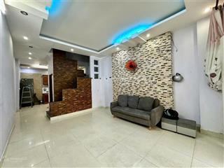 Bán gấp nhà 183/ nguyễn hữu cảnh, p22, bình thạnh  43m2 vuông vức 2 tầng