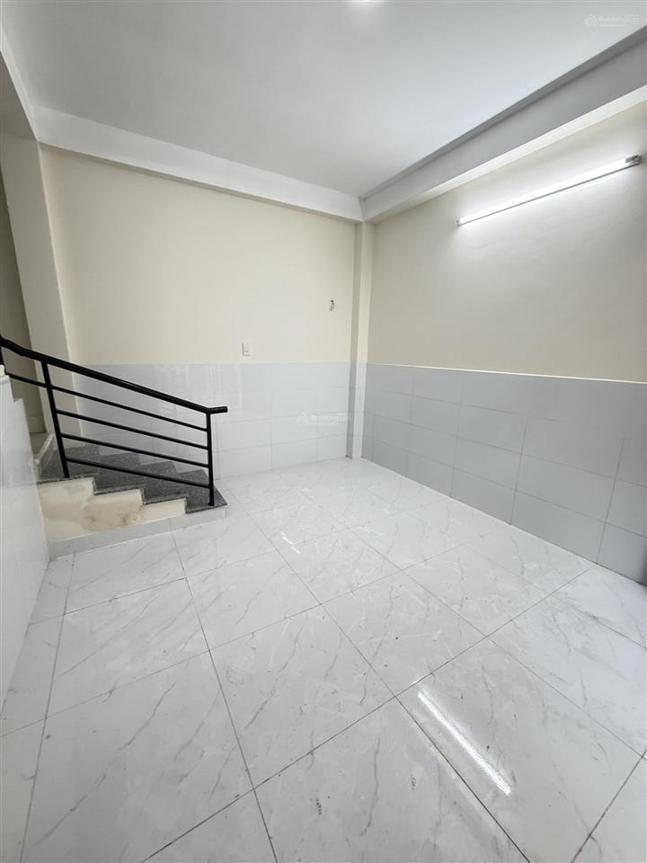 Bán nhà 249/ kha vạn cân đối diện gigamall  29m2  2 tầng 2pn