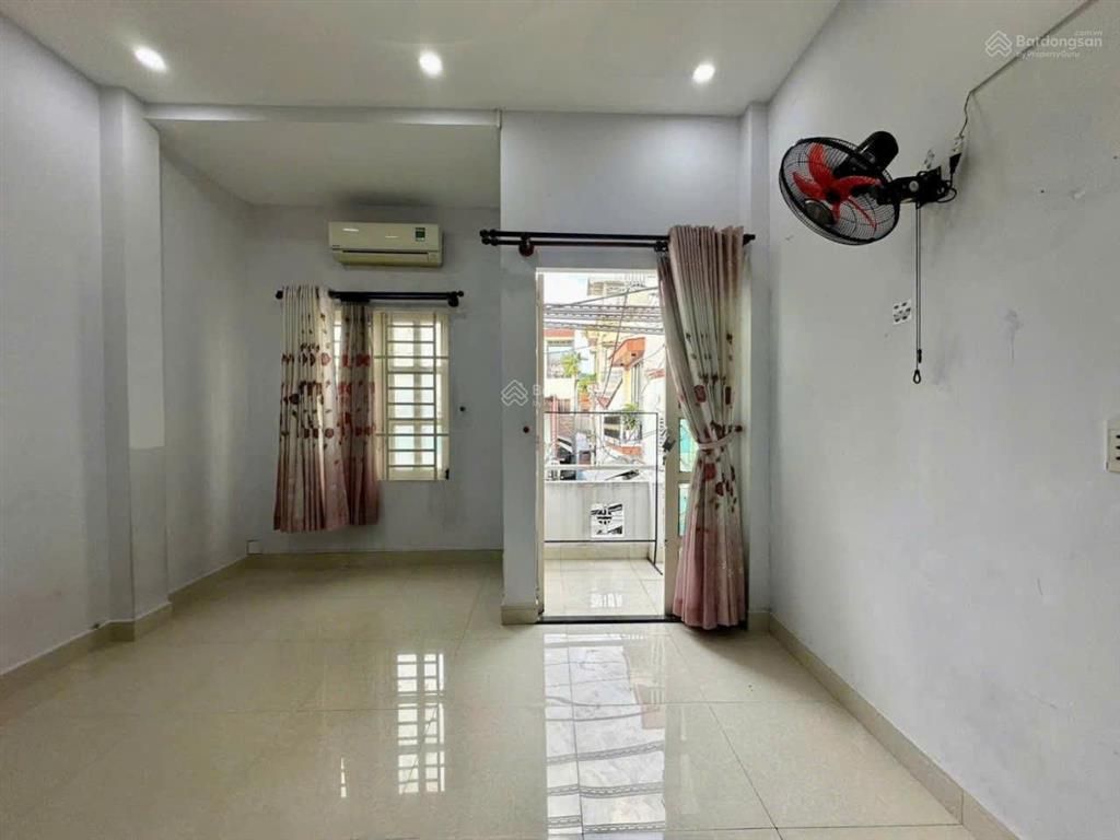 Bán gấp nhà 183/ nguyễn hữu cảnh, p22, bình thạnh  43m² vuông vức  2 tầng