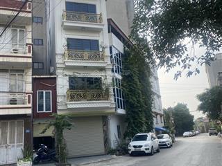 Gđ bán gấp lo việc đất  20m mặt đường xa la, 14xtriệu/m2, 173m2 giá tốt, đang làm bãi để ô tô