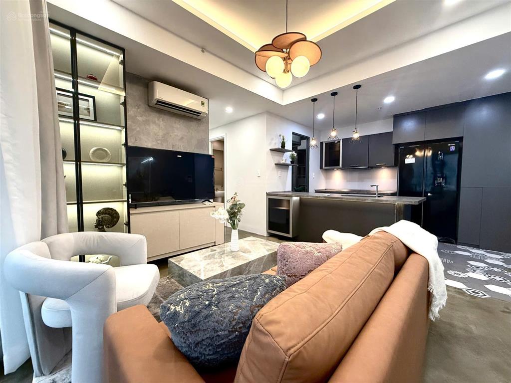 Chuyên cho thuê căn hộ tại masteri thảo điền  nội thất hiện đại   0938 519 *** vy