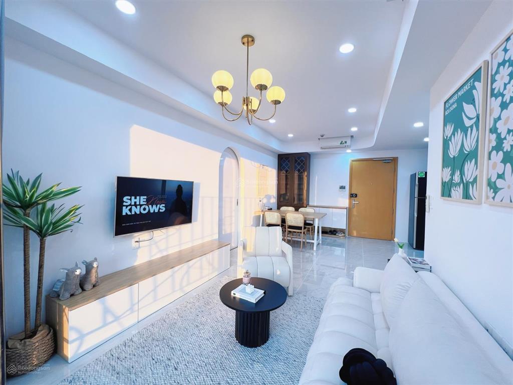 Cho thuê căn hộ tại masteri thảo điền  đủ nội thất   0938 519 *** vy vy