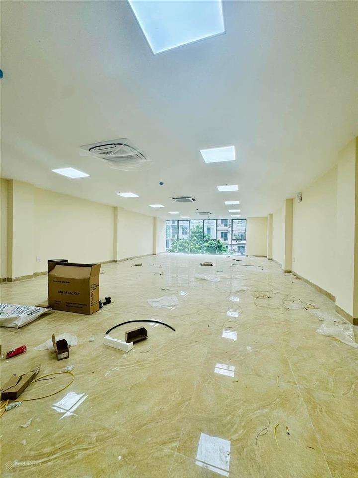 Building mặt phố đào tấn 122 tỷ 160m2 x 6 tầng, thang máy thông sàn