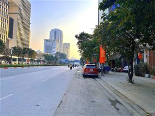 Building mặt phố nguyễn chí thanh 112m2 x 8 tầng thang máy giá 68 tỷ.