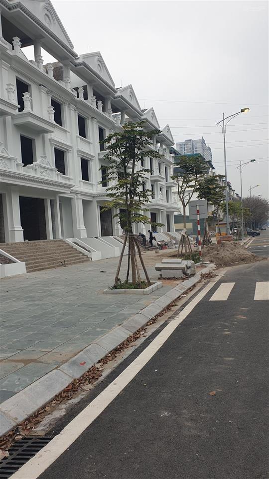 Biệt thự lk  tp giao lưu pvđ 49,7 tỷ, 120m2 x 5 tầng + 1 hầm, mt 7,5m cạnh bộ công an