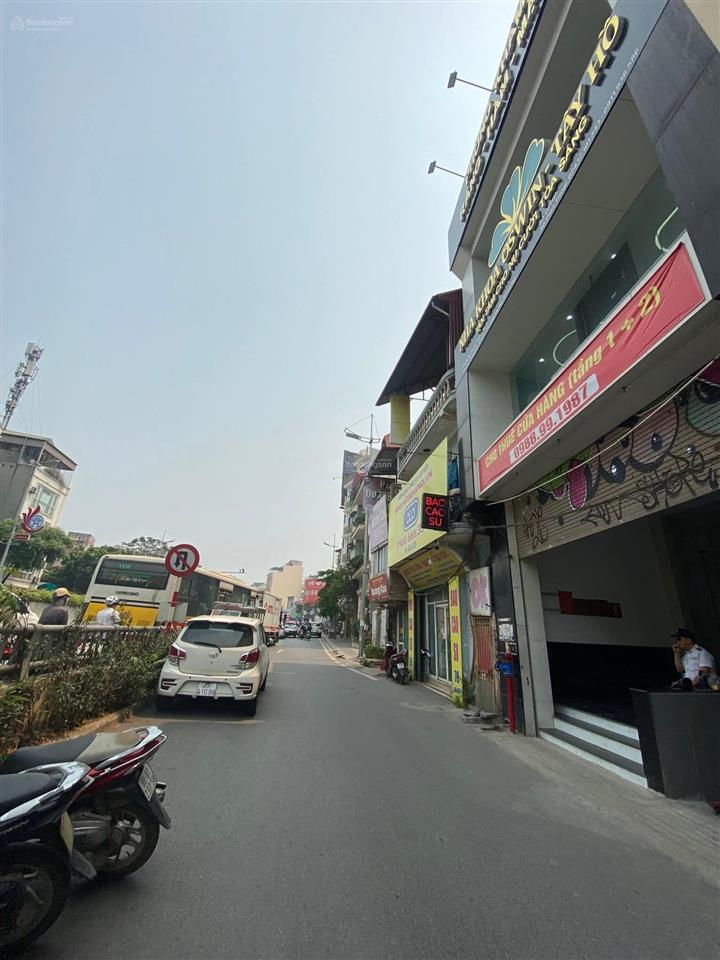 Mặt phố âu cơ  tây hồ diện tích 140m x 5 tầng, giá 77,8 tỷ. kinh doanh, thanh máy ô tô tránh