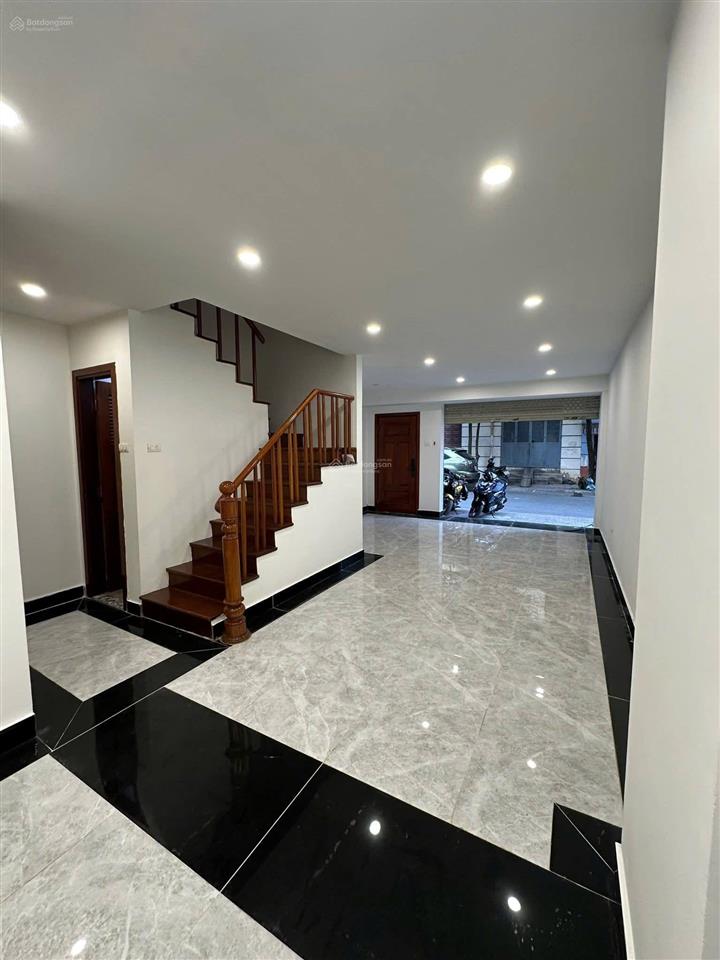 Mạc thái tổ 60m2 x7t giá 37 tỷ. phân lô ô tô tránh, thang máy , kinh doanh