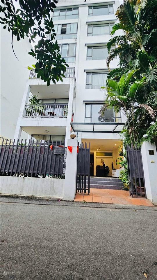 Đặng thai mai  tây hồ 260m2 x 6 tầng giá 230 tỷ. phân lô ô tô tránh, thang máy