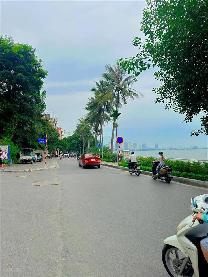 Đất trích sài  tây hồ 72m2 giá 10,5 tỷ mặt tiền 5,4m, không quy hoạch