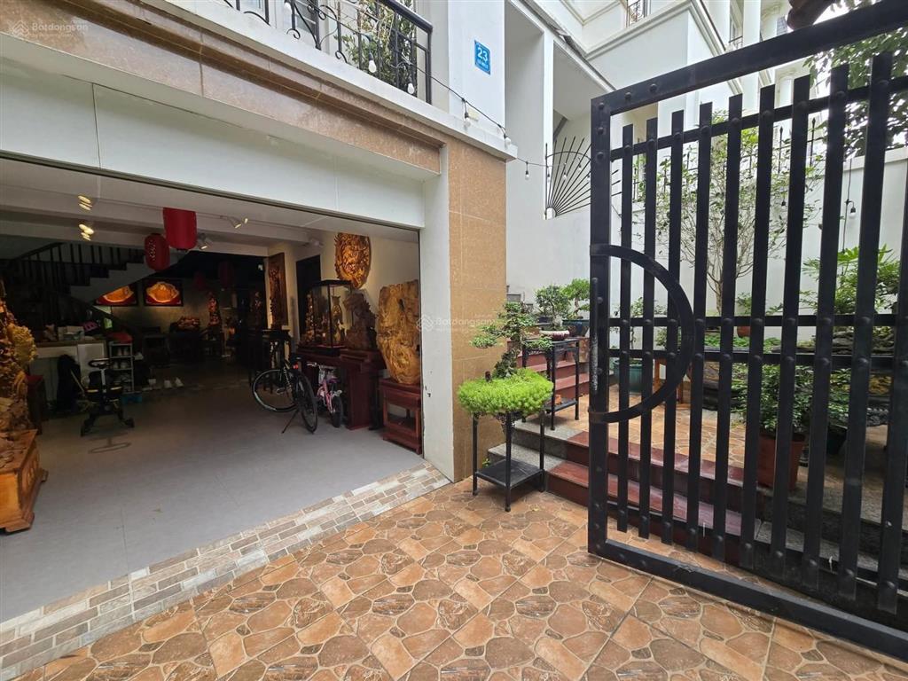 Biệt thự lk khu đô thị lideco ql 32 hoài đức, diện tích 144,3m2, số tầng 5 tầng, giá 23,5 tỷ