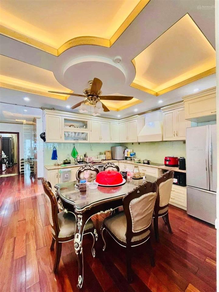 Chùa bộc đống đa giá 35 tỷ x 99m2 x 7 tầng thang máy, dòng tiền 1,2 tỷ/n