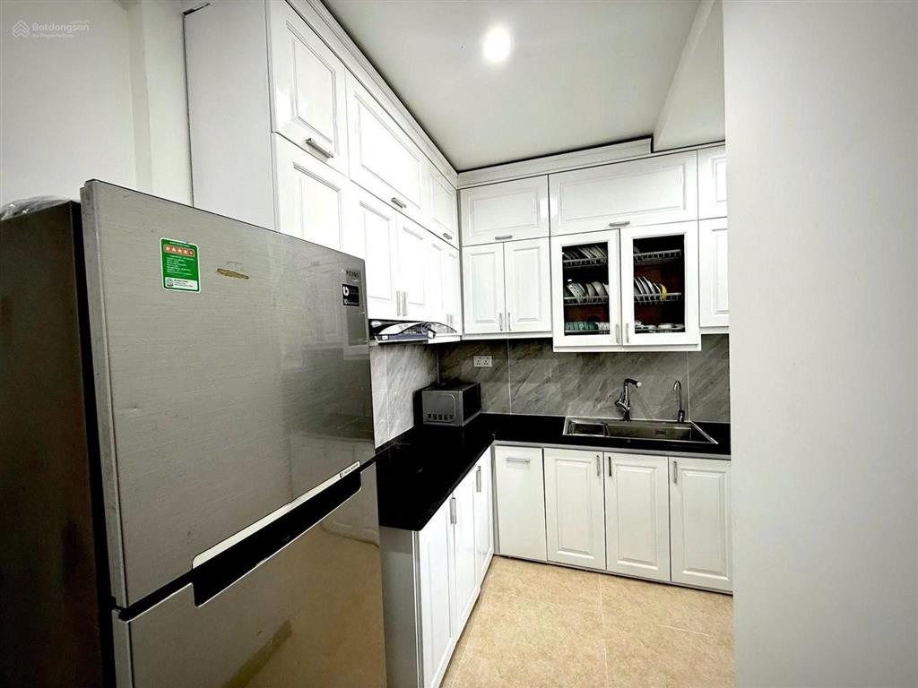 Cho thuê trục căn sở hữu view đẹp tòa 2 phòng ngủ seasons avenue  0965 179 ***