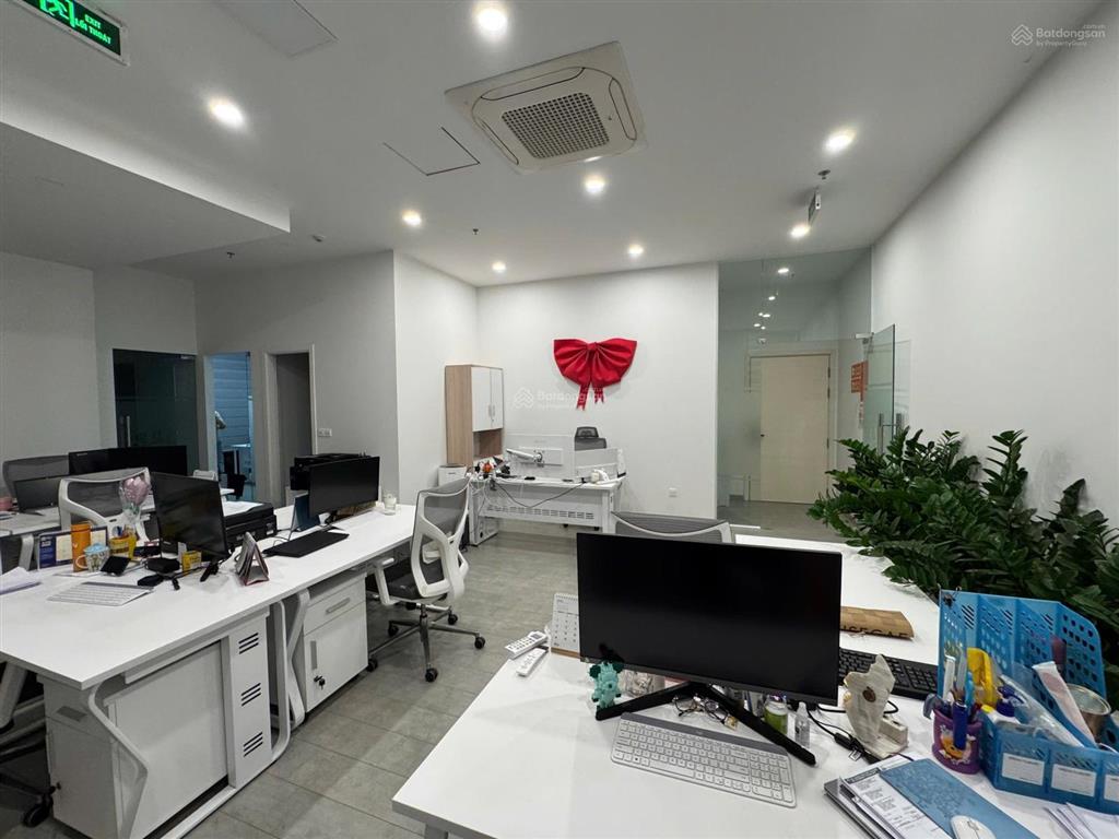 Cho thuê shophouse làm văn phòng đẹp vị trí đẹp trung tâm chính chủ