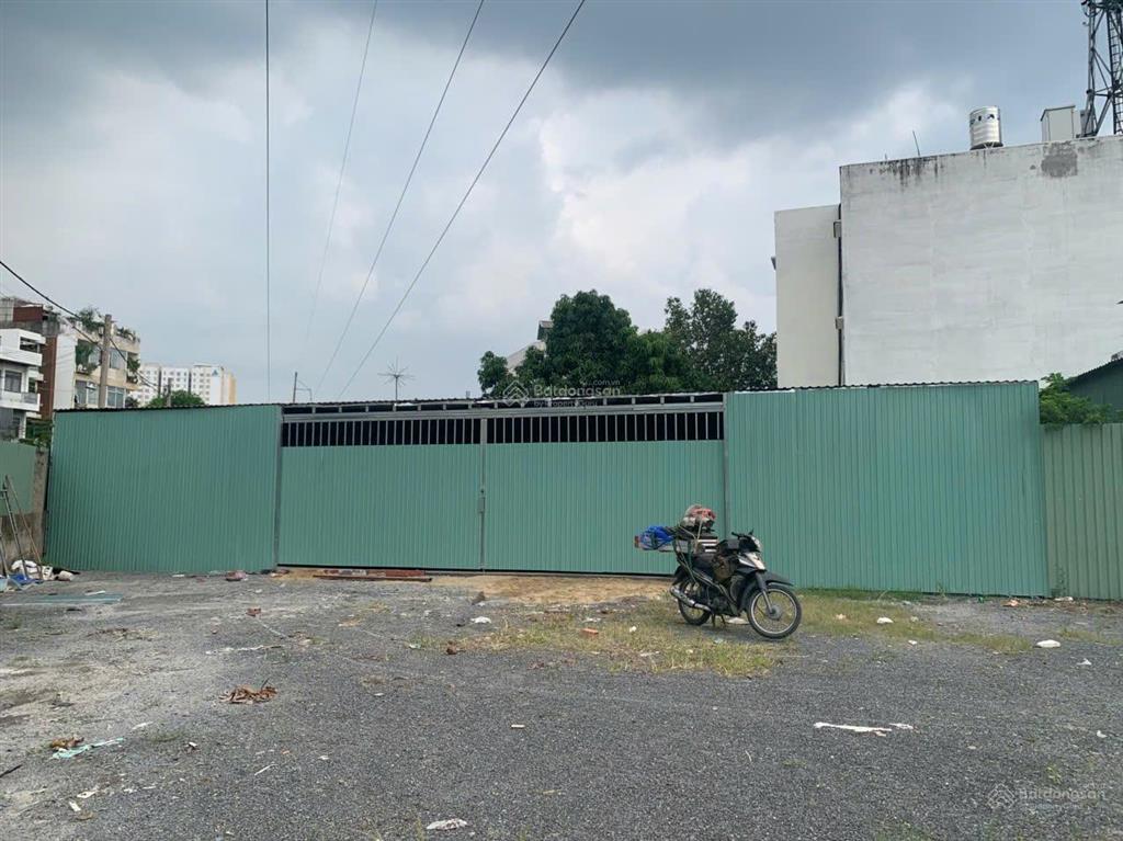Cho thuê mặt bằng 1000m2 kho 350m2 gần ngã tư bình phước giá chỉ 25tr/tháng