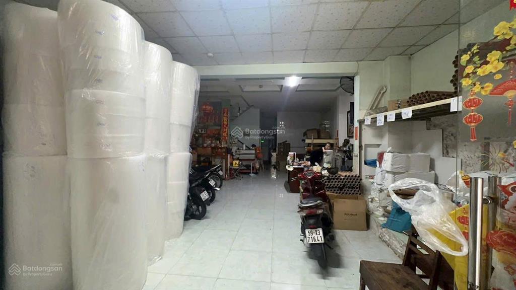 Mặt tiền tô ngọc vân cách ngã 5 thủ đức 300m siêu hiếm bán gấp