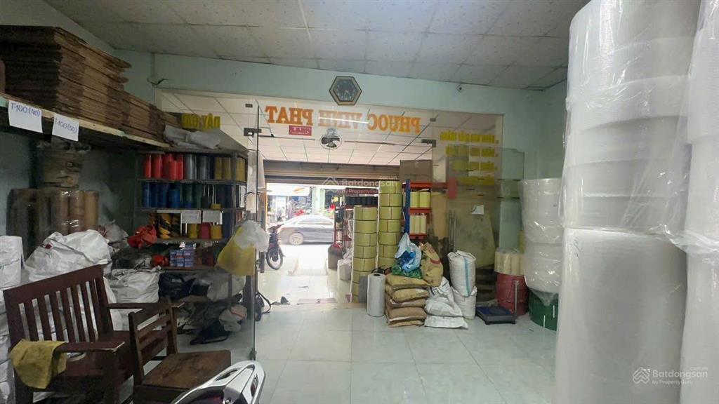 Mặt tiền tô ngọc vân cách ngã 5 thủ đức 300m siêu hiếm bán gấp