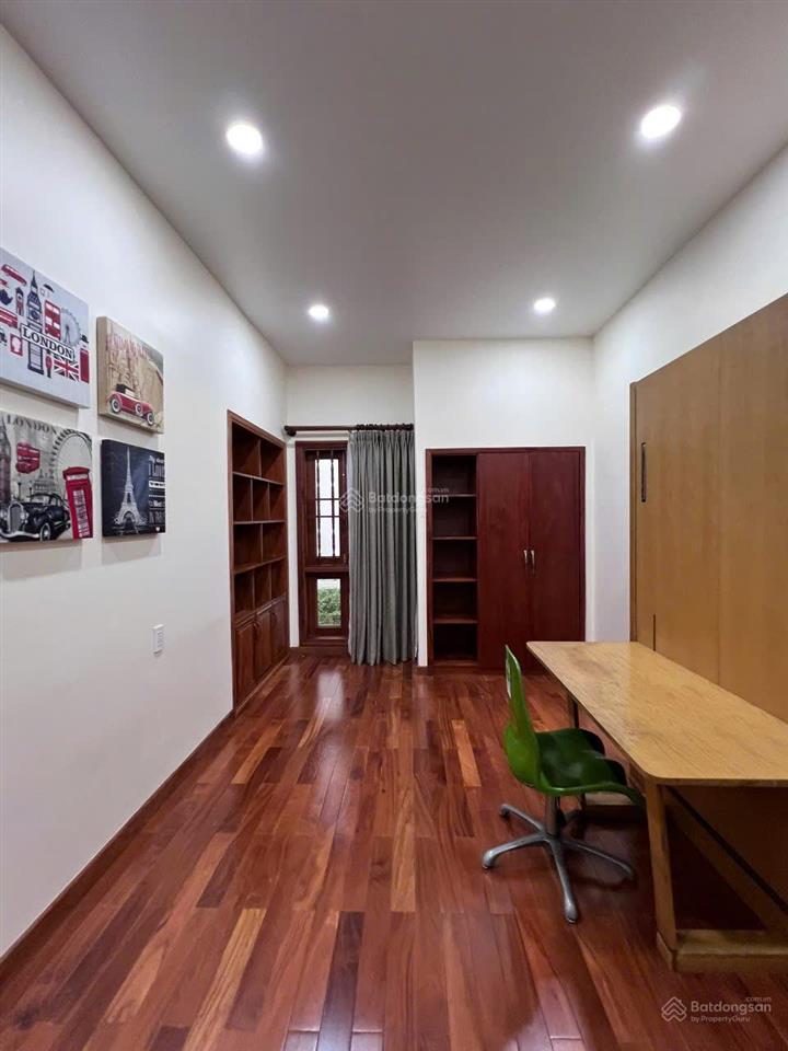 Chuyển nhượng biệt thự hẻm 351 lê văn sỹ