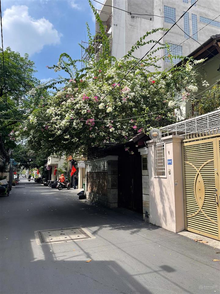 Chuyển nhượng biệt thự hẻm 351 lê văn sỹ