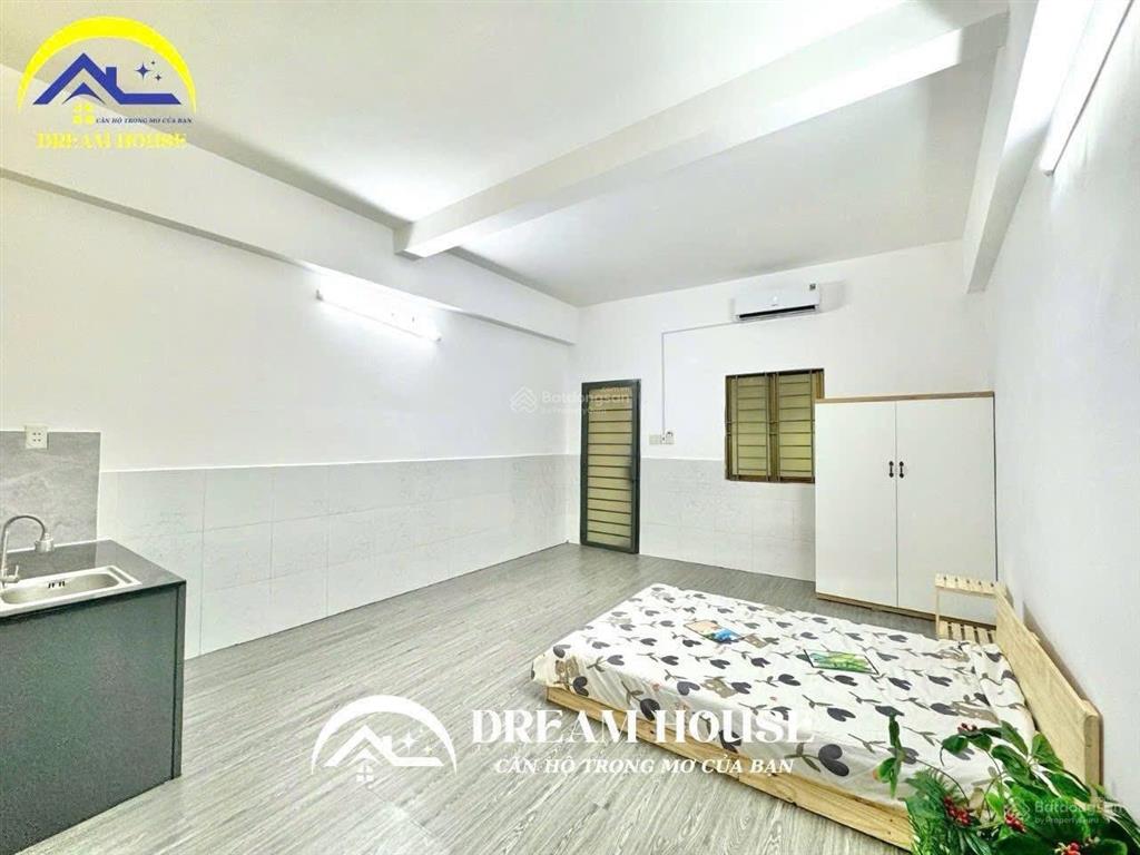 Phòng trọ nội thất cơ bản tại vòng xoay  công viên phú lâm trống sẵn