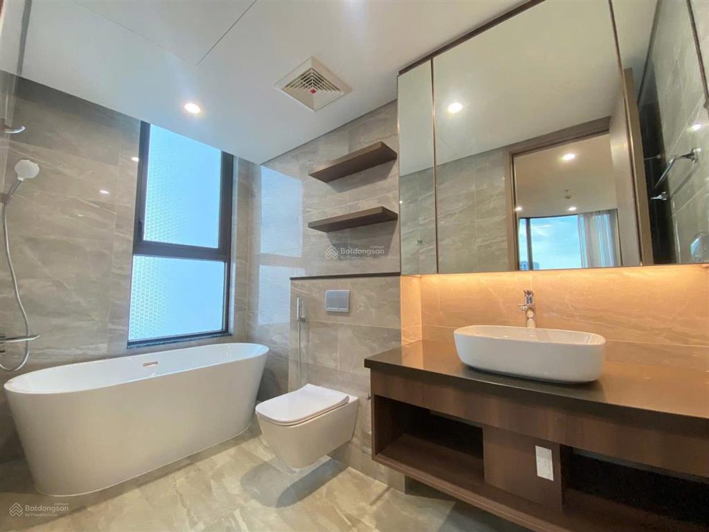 Căn hot cho thuê 2pn2wc 87m2 (căn góc) 40tr/tháng , nội thất cao cấp, view sông, xem nhà 24/7